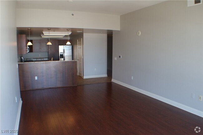 Building Photo - 150 S Las Vegas Blvd Unit 2203 Rental