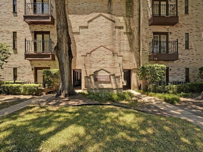 Building Photo - 2216 San Gabriel St Unit 101 Rental