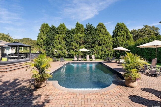 Photo - 60 Lynncliff Rd