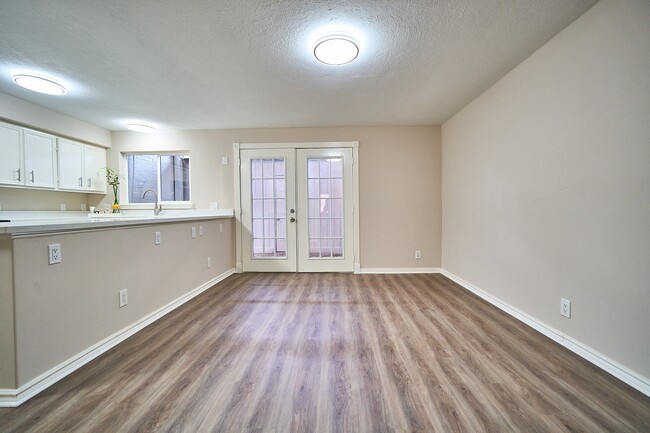 Photo - 10818 Briar Forest Dr Unit 34