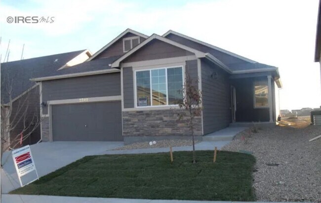 Photo - 2202 Thoreau Dr House