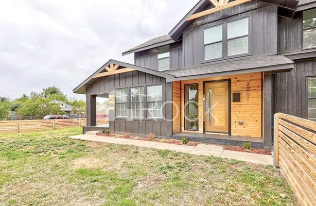 Photo - 4 Bedroom Home with 2.5 Bathrooms on a Corner Lot near Plaza District