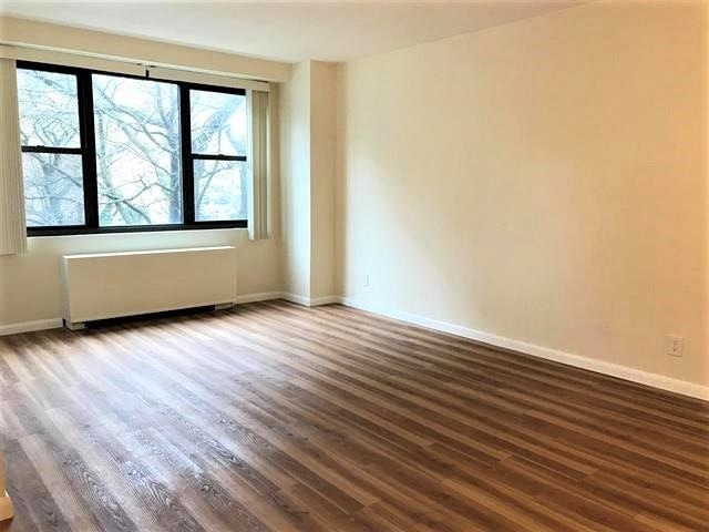Photo - 201 St Pauls Ave Unit 2M
