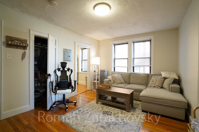 Photo - 431 Broadway Unit 22