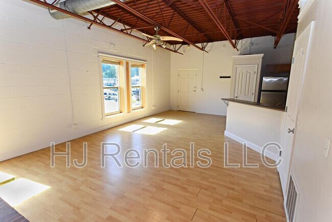 Photo - 252 S Florissant Rd Unit A