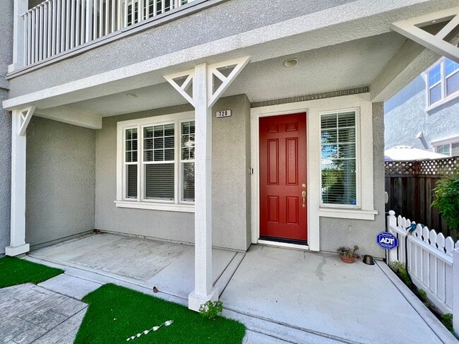 Photo - Modern and Spacious South Napa Townhouse