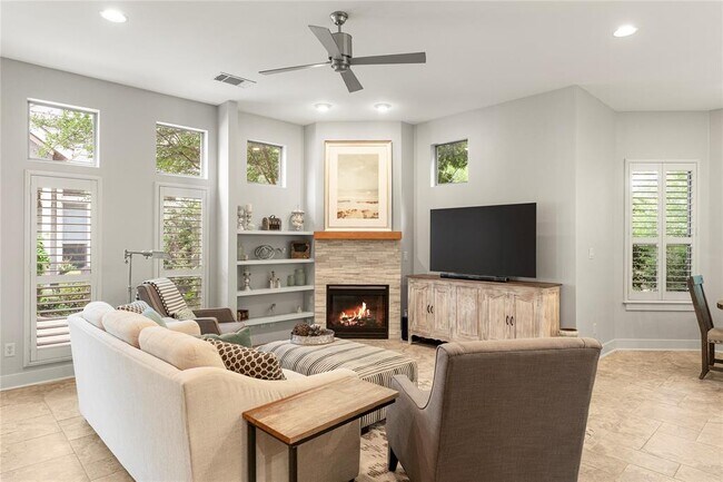Photo - 3814 Ridgelea Dr Unit A