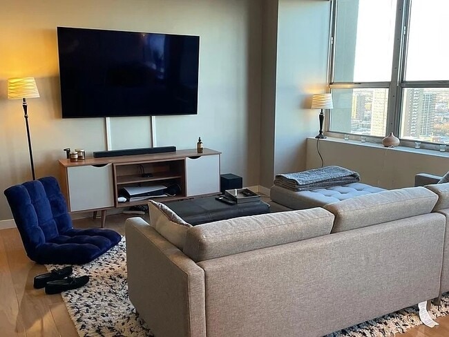 Photo - 655 W Irving Park Rd Unit 2406