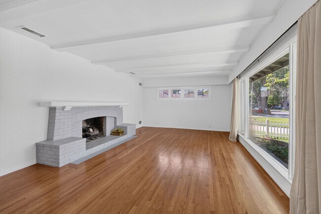 Photo - Wood Streets Home