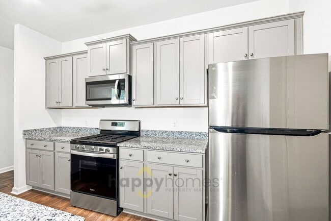 Photo - 644 Ladywood Dr