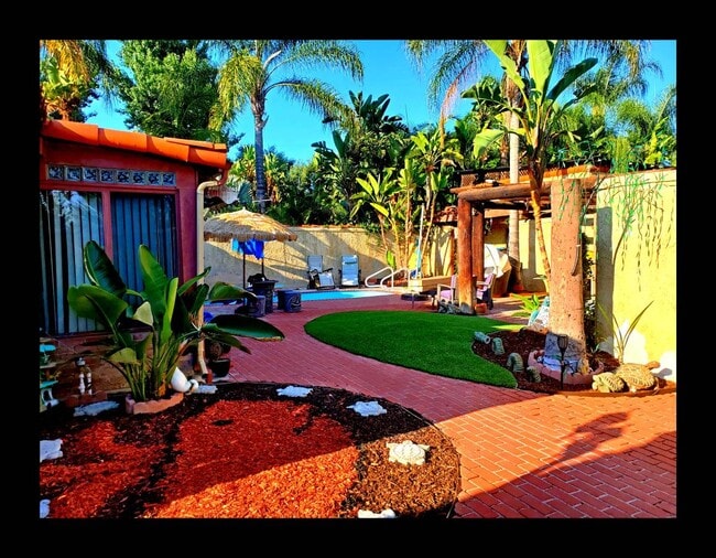 Photo - 13922 Hewes Ave Unit 4