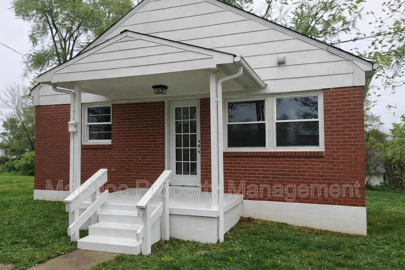 Photo - 420 Aspen St