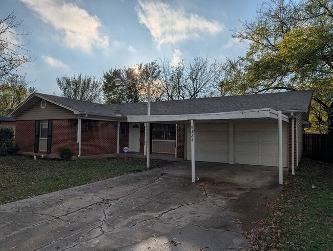 Photo - 6324 Regal Rd