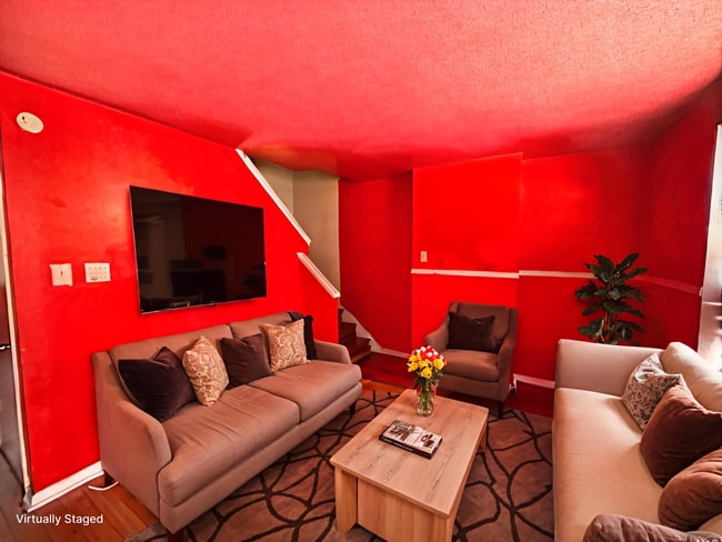 Photo - 5829 Wakefield St