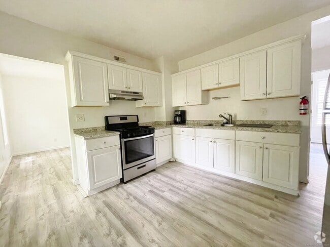 Building Photo - 19 Townsend St Unit 2 Rental