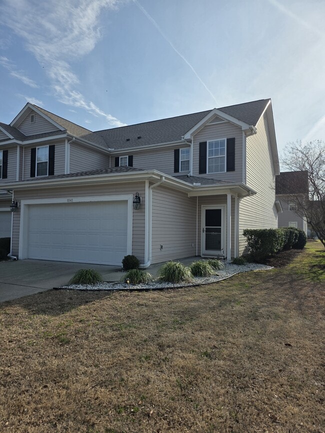 Photo - 1041 Fairway Ln