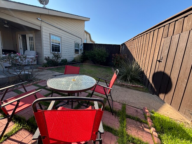 Photo - 9461 Timberleaf Dr