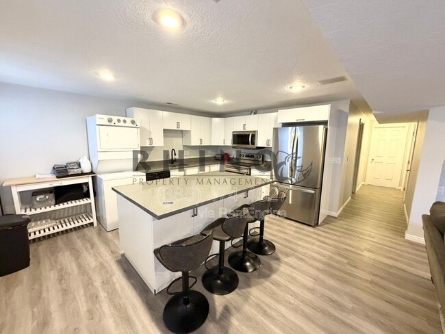 Building Photo - 268 Steep Mountain Dr