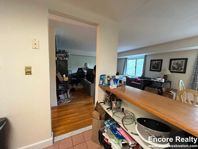 Photo - 1244 Beacon St