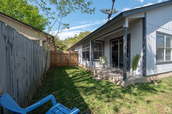 Building Photo - 6009 Richard Carlton Blvd Rental