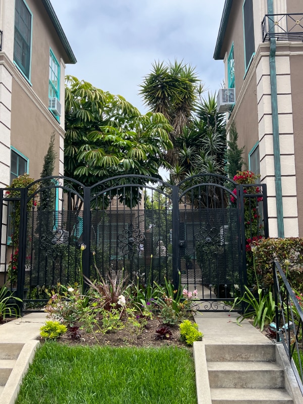 Photo - 326-332 N Gardner St Unit 328-4