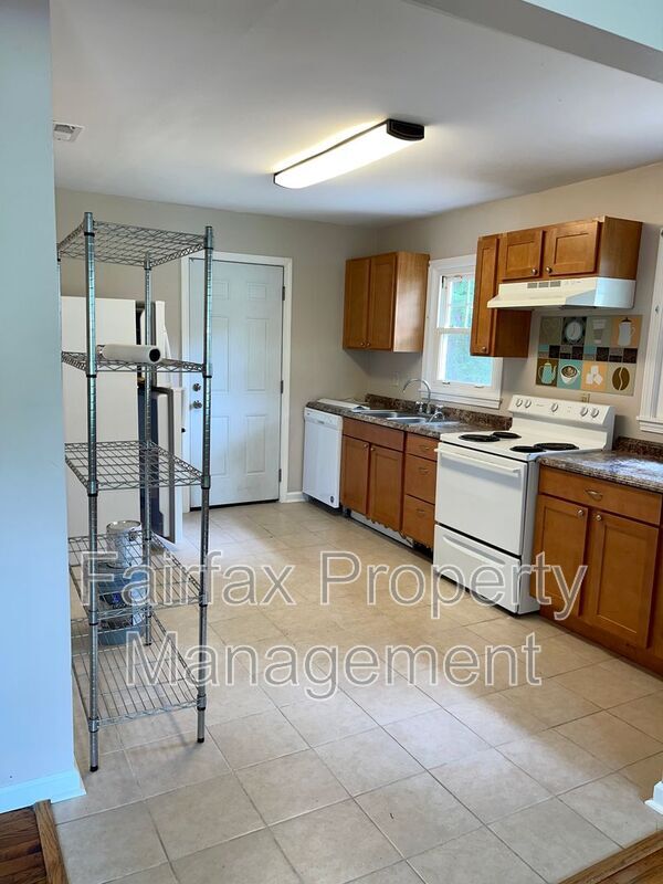 Photo - 430 Potter St