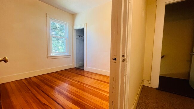 Photo - 61 Almy St Unidad 2