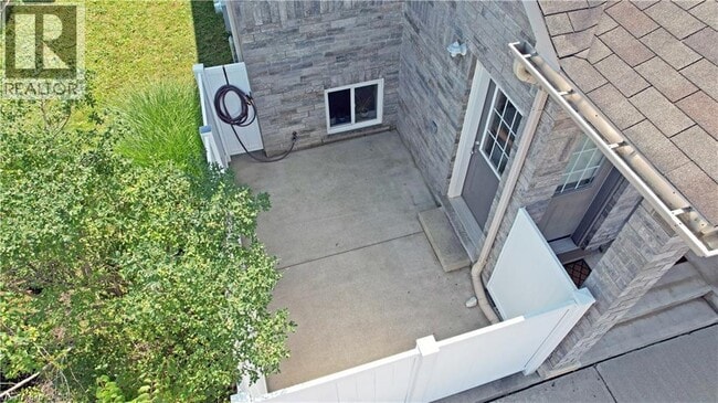 Photo - 240 Westmeadow Dr Unit 14A
