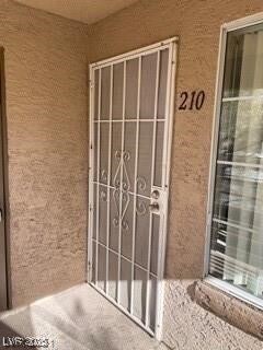 Photo - 9070 Spring Mountain Rd Unidad 210 Rental