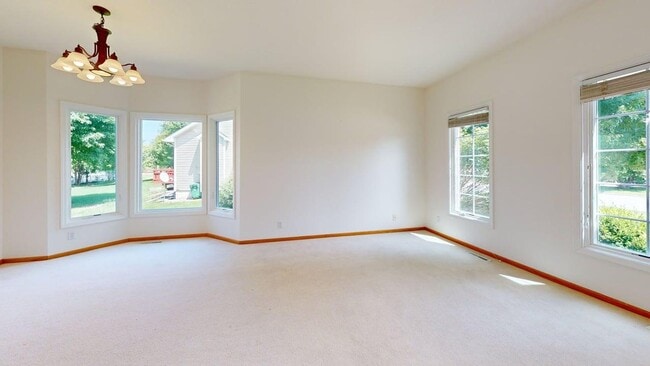 Photo - 2917 Bayberry Rd
