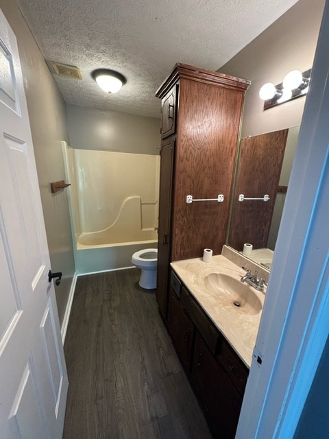 Photo - 102 Rainbow Ct