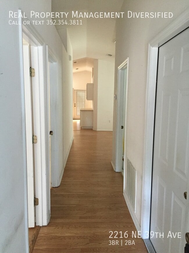 Photo - 2216 NE 39th Ave