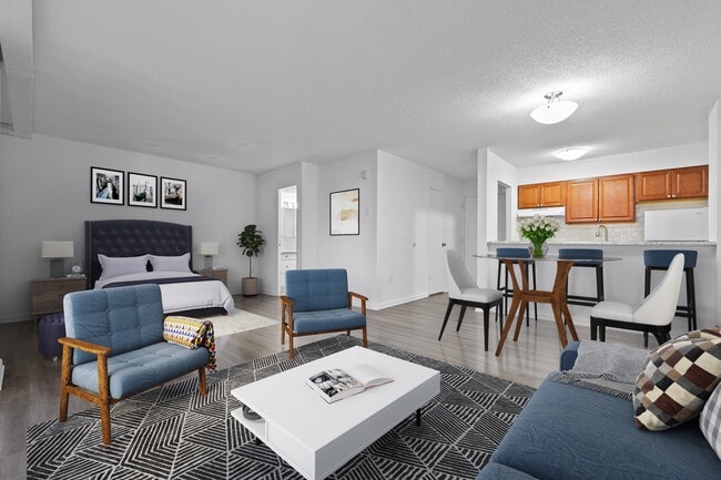 Photo - Landmark Towers