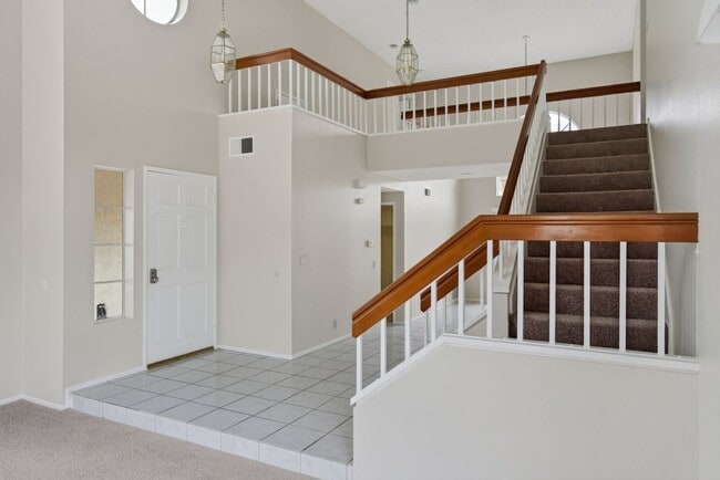 Photo - 7272 Foxcroft St
