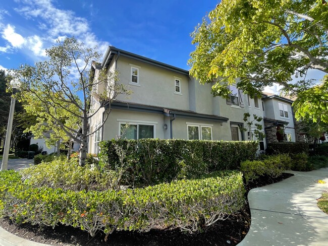 Photo - 3351 Via Trentino