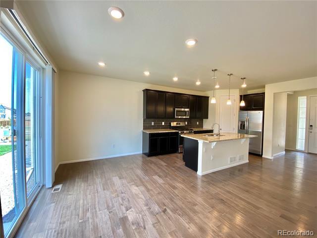 Photo - 10565 Casper Point