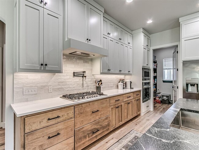 Photo - 1791 Baylee Ln