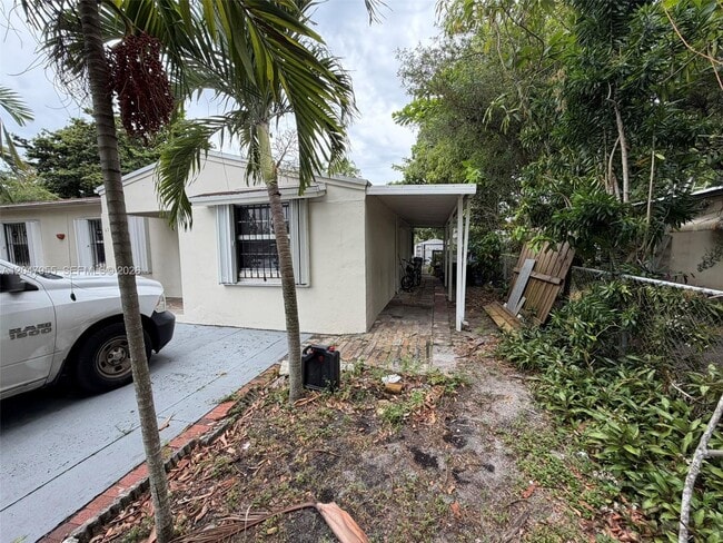 Photo - 596 NW 109th St
