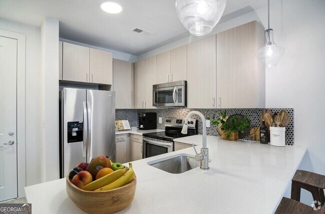 Building Photo - 245 E Trinity Pl Unit 1243 Rental
