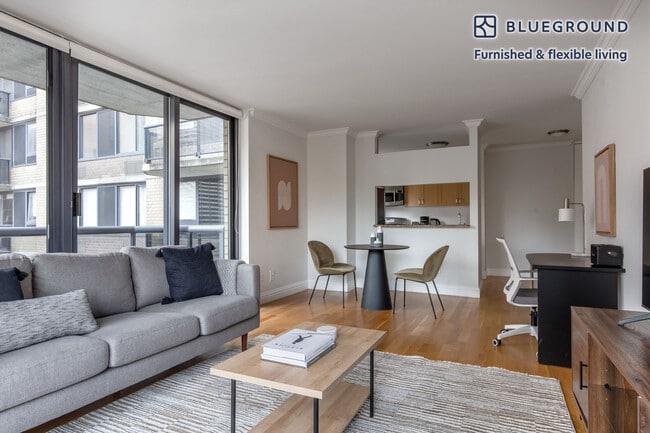 Photo - 235 W 48th St Unit FL34-ID1351