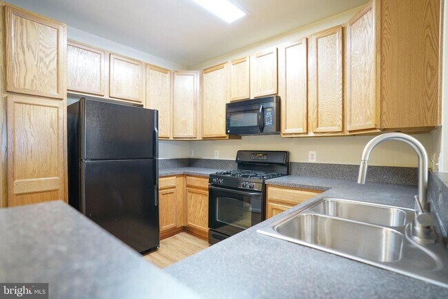 Photo - 1311 Karen Blvd Unidad 407