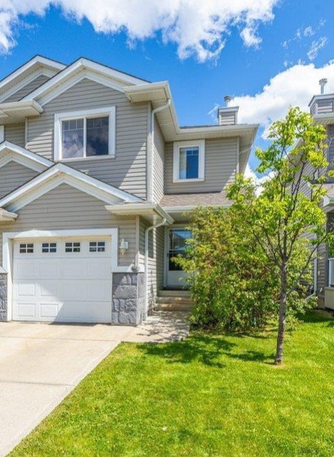 Photo - 120 Magrath Rd NW