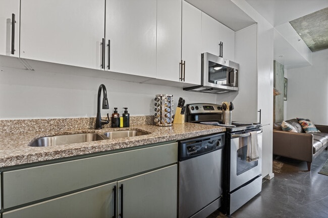 Photo - 333 E Roosevelt St Unit SI ID1540747P