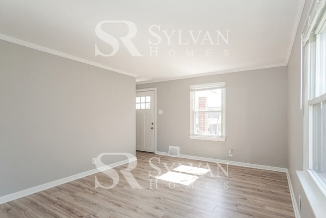 Photo - This home exudes a cheerful and welcoming ...