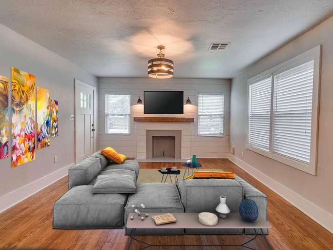 Photo - 841 NW 33rd St Unidad A