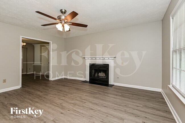 Photo - 3900 Hadley Farm Dr