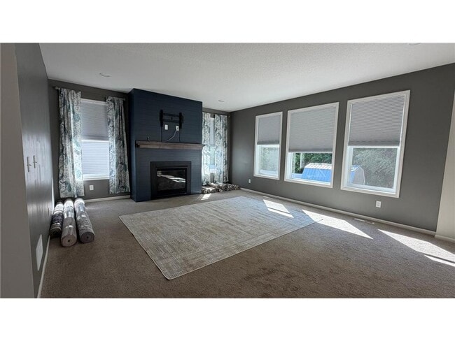 Photo - 5590 Upper 179th St W