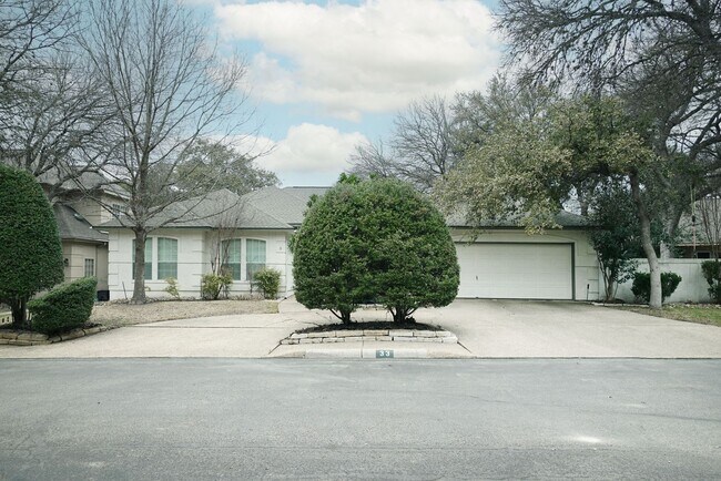 Beautiful 4br/3.5 home located in Inwood s... - Beautiful 4br/3.5 home located in Inwood s...