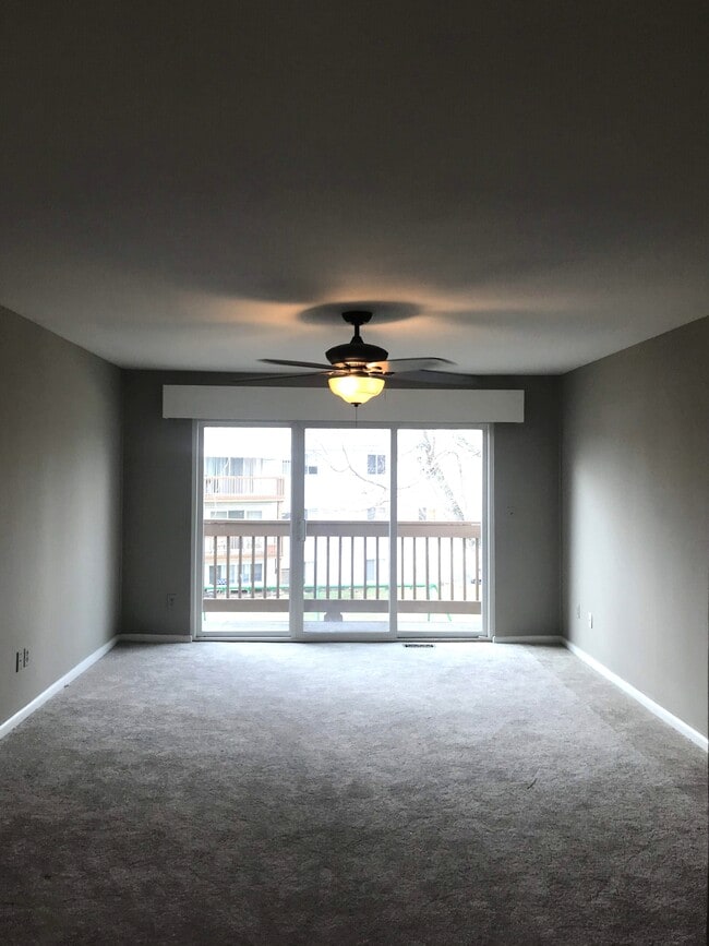 Photo - 5685 Coach Dr E Unit E