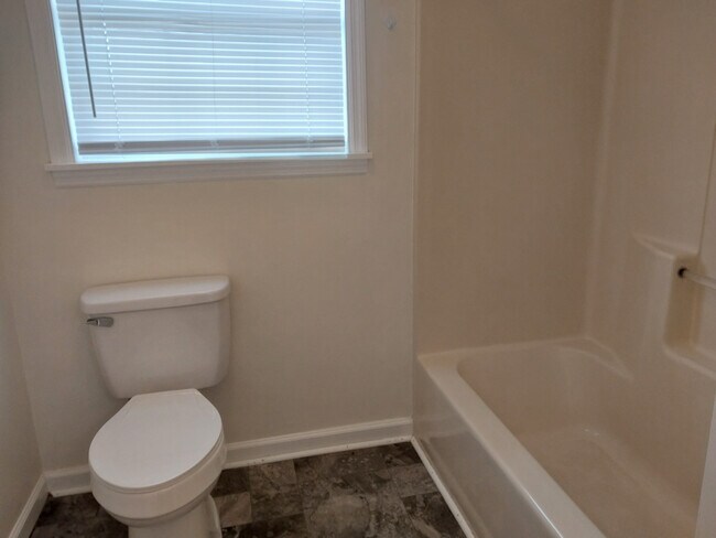 Photo - 321 Bailey Rd Unit 9